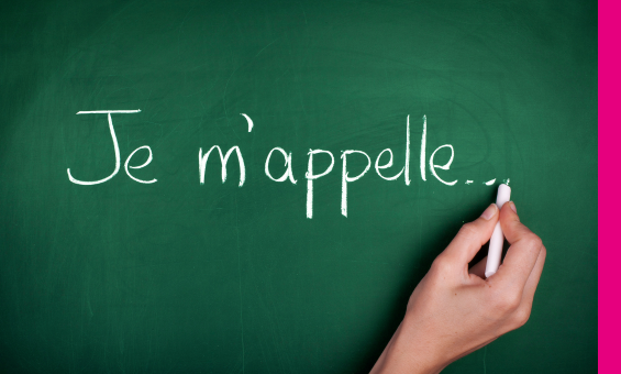 french writing on blackboard